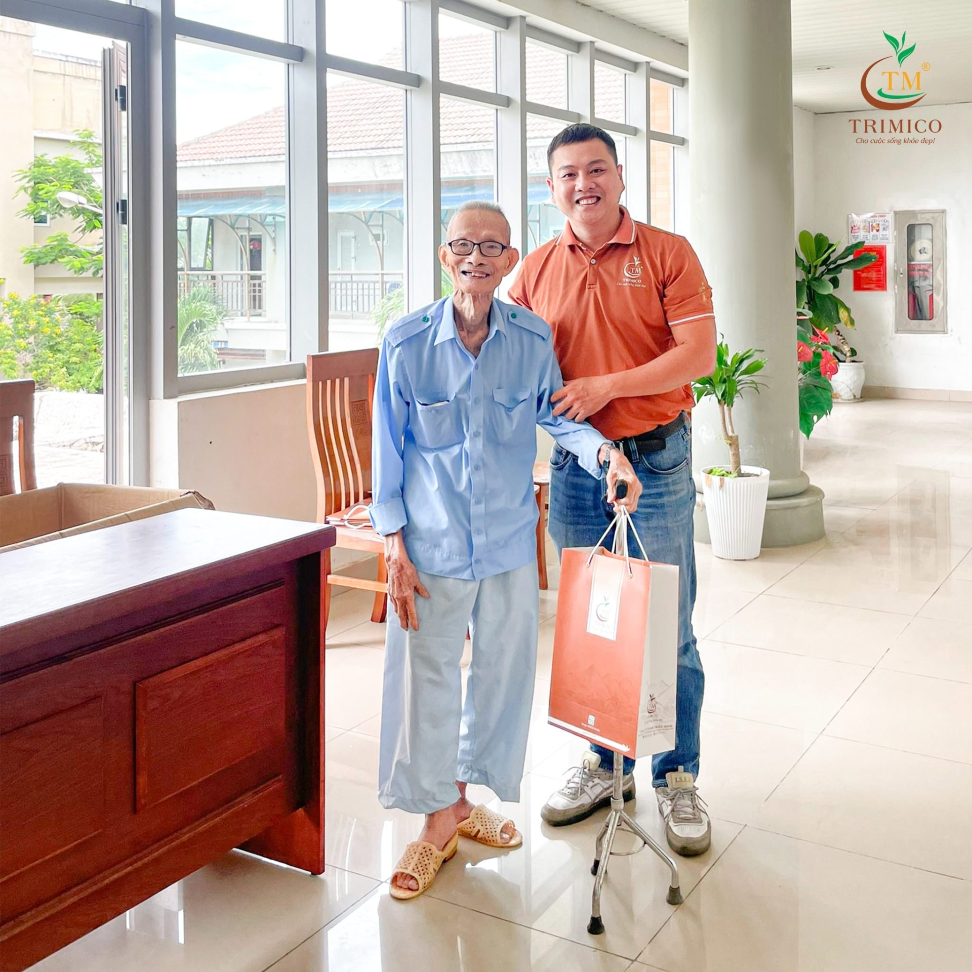 Trao quà ngày 27/7